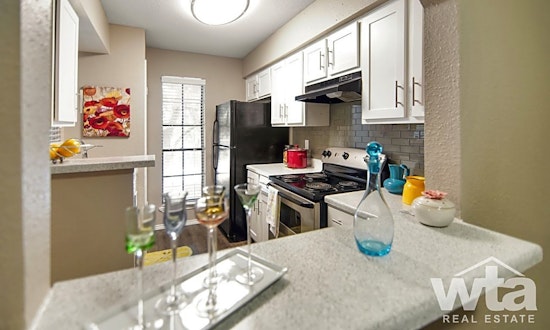 The cheapest apartments for rent in Pleasant Valley, Austin