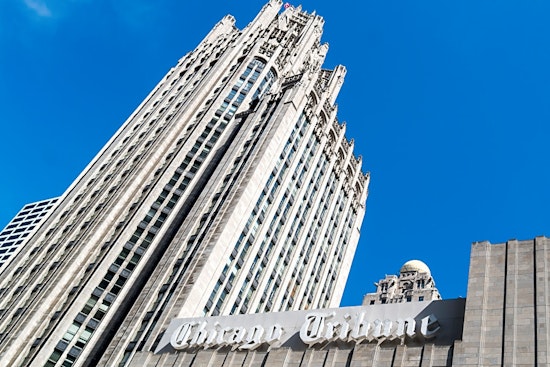 Top Chicago news: Police disperse large church service; 3 convenience stores robbed in Loop; more