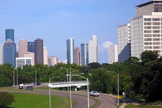 Top Houston news: 901 area cases of COVID-19; police officers will wear masks and gloves; more