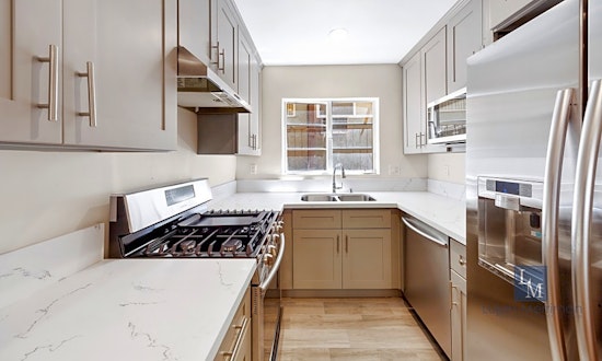 Apartments for rent in Long Beach: What will $2,200 get you?