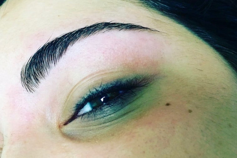 Discover Plano's 4 best eyebrow service salons