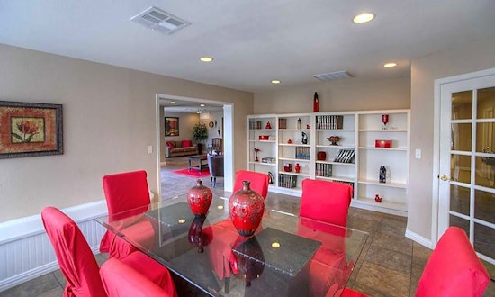 Renting in Houston: What's the cheapest apartment available right now?