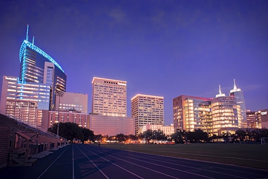 Top Houston news: Stay-at-home order extended to April 30; nurse practitioners head to NY to help