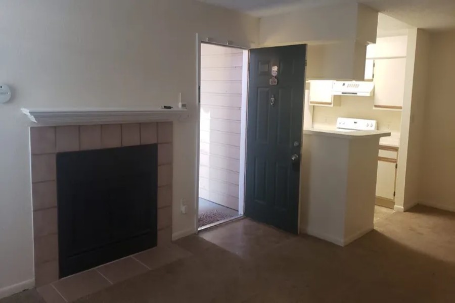 The cheapest apartments for rent in South Semoran, Orlando