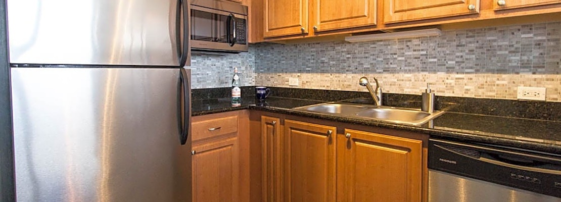 Apartments for rent in Chicago: What will $1,900 get you?