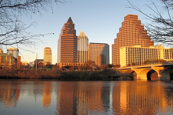 Top Austin news: Nonprofit creates mobile hygiene clinic for homeless; nurses stay at hotel; more