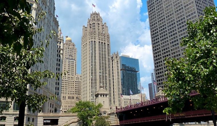 Top Chicago news: 1 killed in crash with CTA bus; South Side hospital to offer coronavirus tests