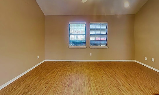 Budget apartments for rent in Summerfields, Fort Worth