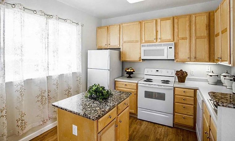 The most affordable apartments for rent in City Center, Aurora