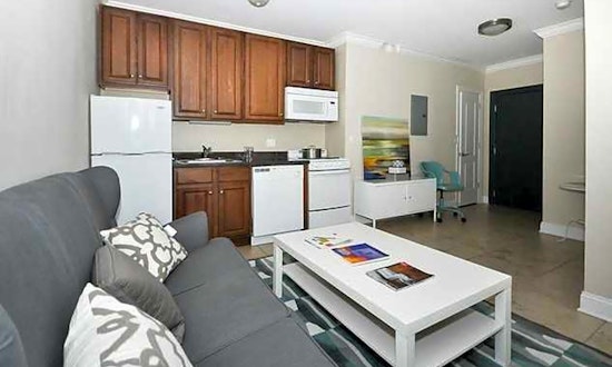 Apartments for rent in Chicago: What will $900 get you?