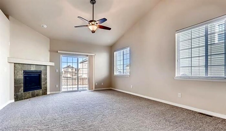 Apartments for rent in Aurora: What will $2,400 get you?