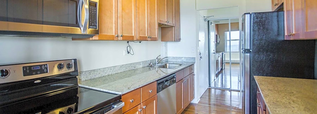 Apartments for rent in Chicago: What will $1,800 get you?