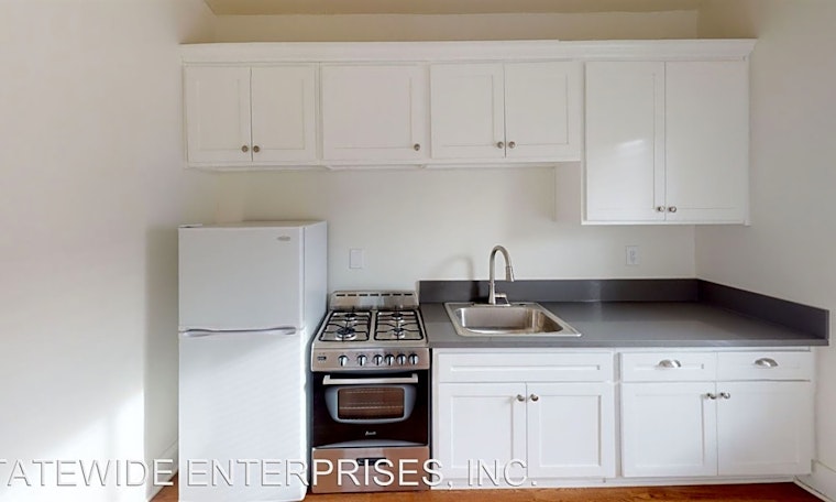 Apartments for rent in Los Angeles: What will $1,300 get you?
