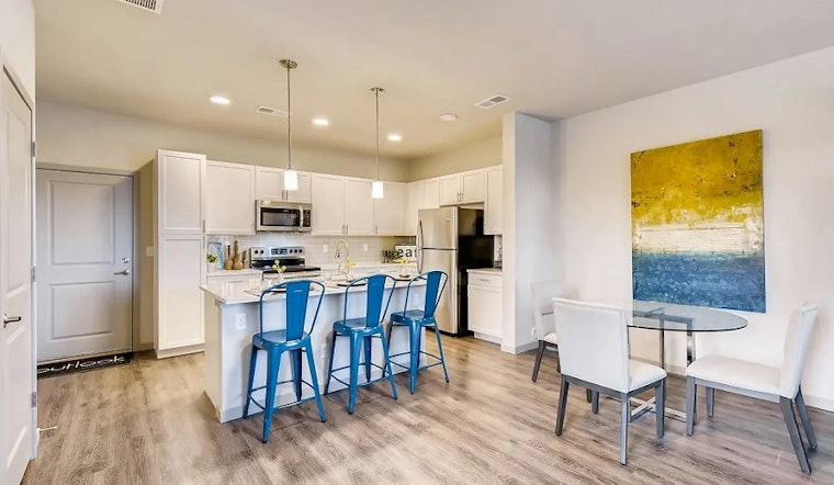 Apartments for rent in Aurora: What will $2,400 get you?