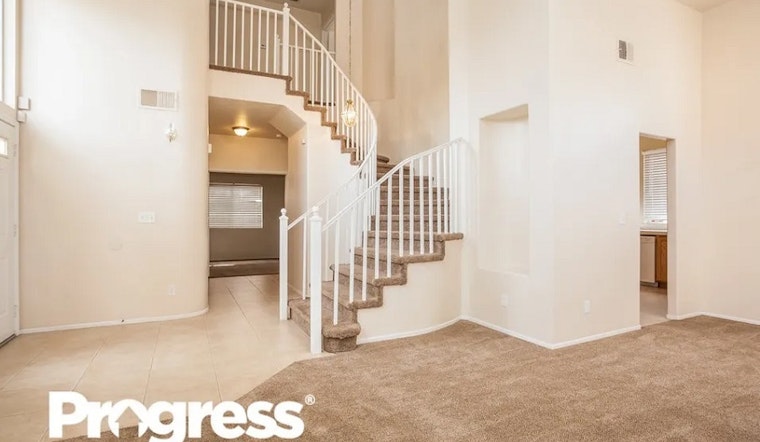 What apartments will $1,900 rent you in Summerlin North, right now?