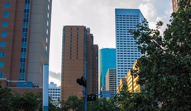 Top Houston news: VA hospital nurse dies from COVID-19; man charged with beating elderly dog; more