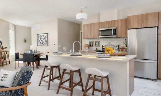 What apartments will $1,400 rent you in Lower East Side, this month?
