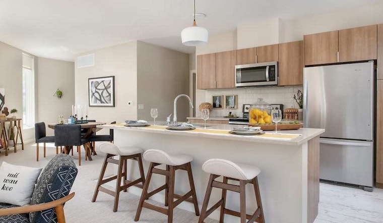 What apartments will $1,400 rent you in Lower East Side, this month?