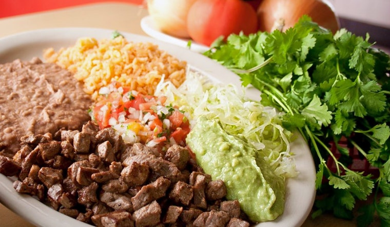 Los Balito’s Taco Shop makes debut, with tacos and more