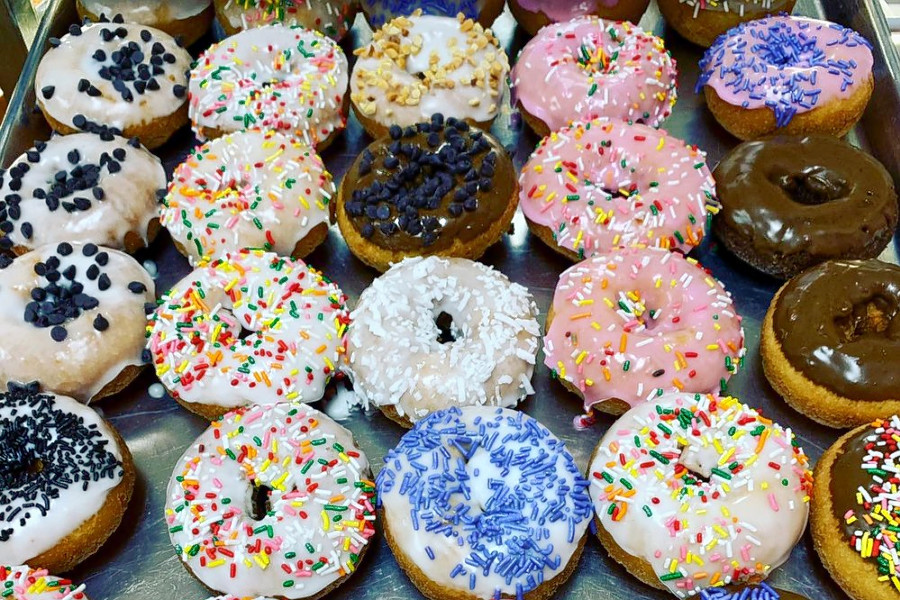 Donuts & Coffey brings doughnuts and more to East Sacramento