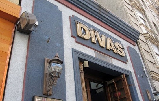 Transgender Nightclub Divas On The Market