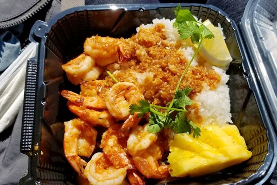 A&J Seafood Shack makes Long Beach debut, with seafood and more