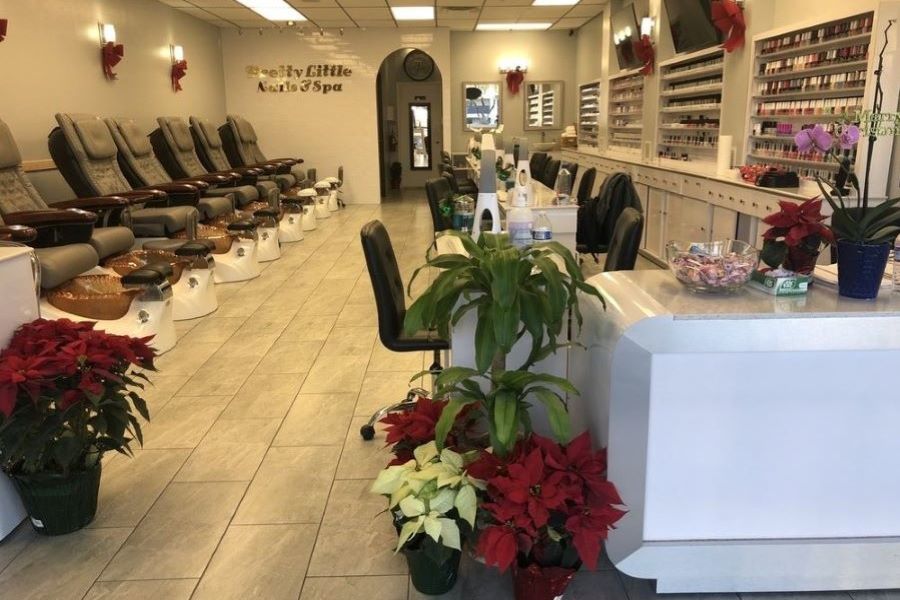 Phoenix's top 4 nail salons, ranked