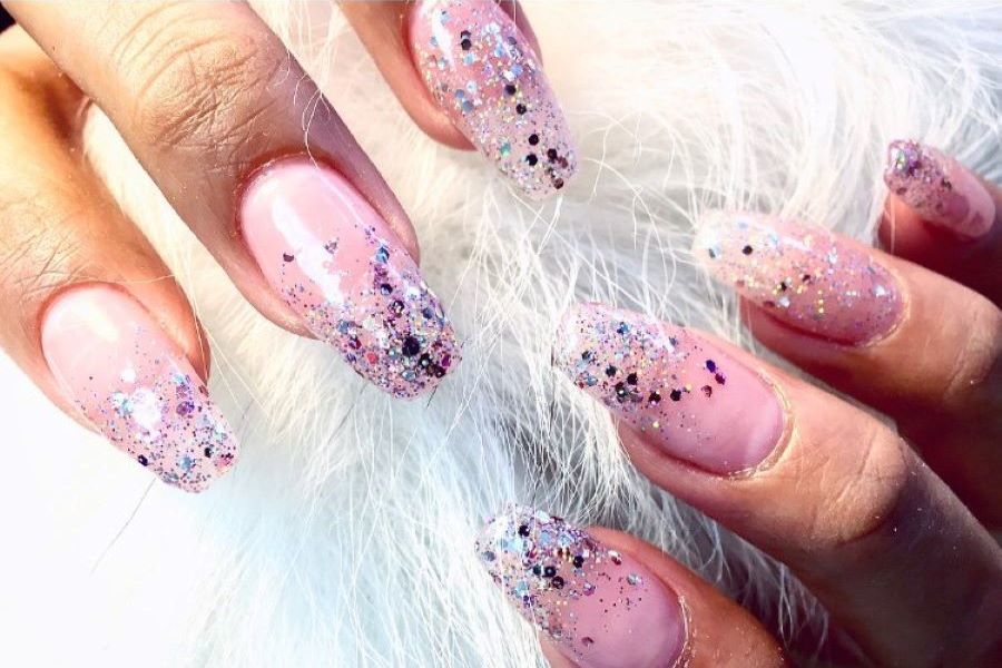 20 top Almond Shape Nails with Glitter ideas in 2024