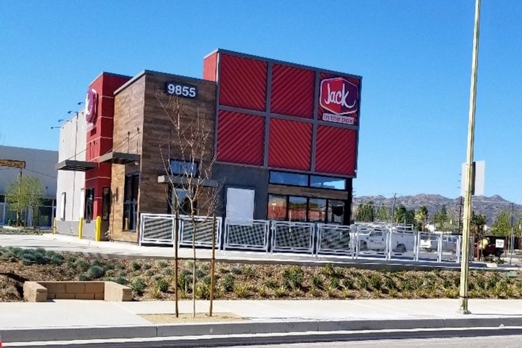 New Jack in the Box location makes Chatsworth debut