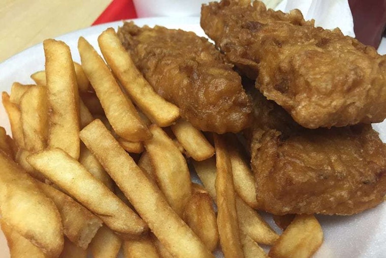 Long Beach's 3 best spots to score fish and chips on a budget