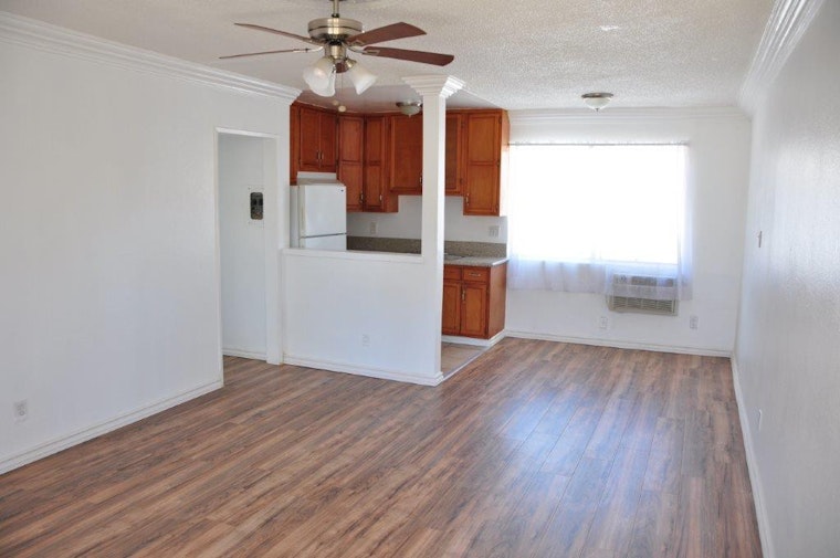 What's the cheapest rental available in Hollywood Hills, right now?
