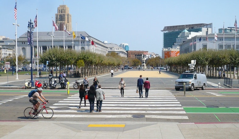 Traffic Lights To Be Installed In Front Of City Hall This Summer
