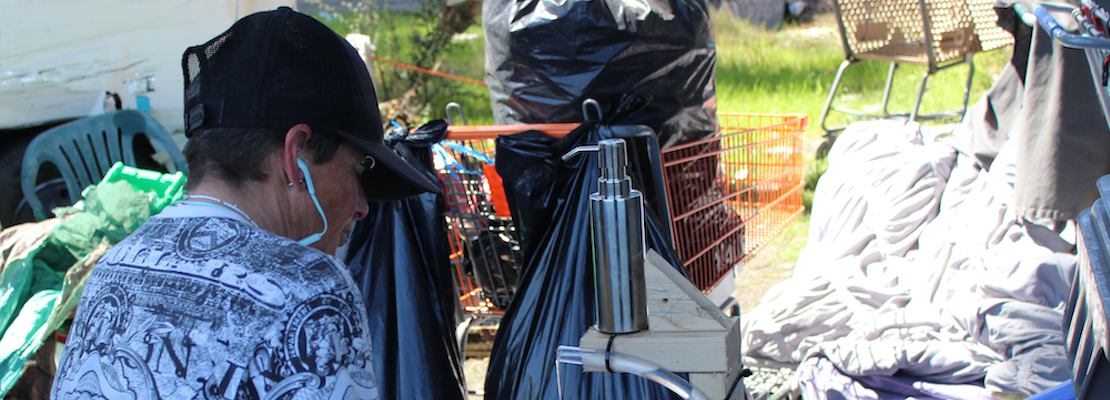 Oakland activists build hand-washing stations for unhoused, as city’s sanitation plan falls short