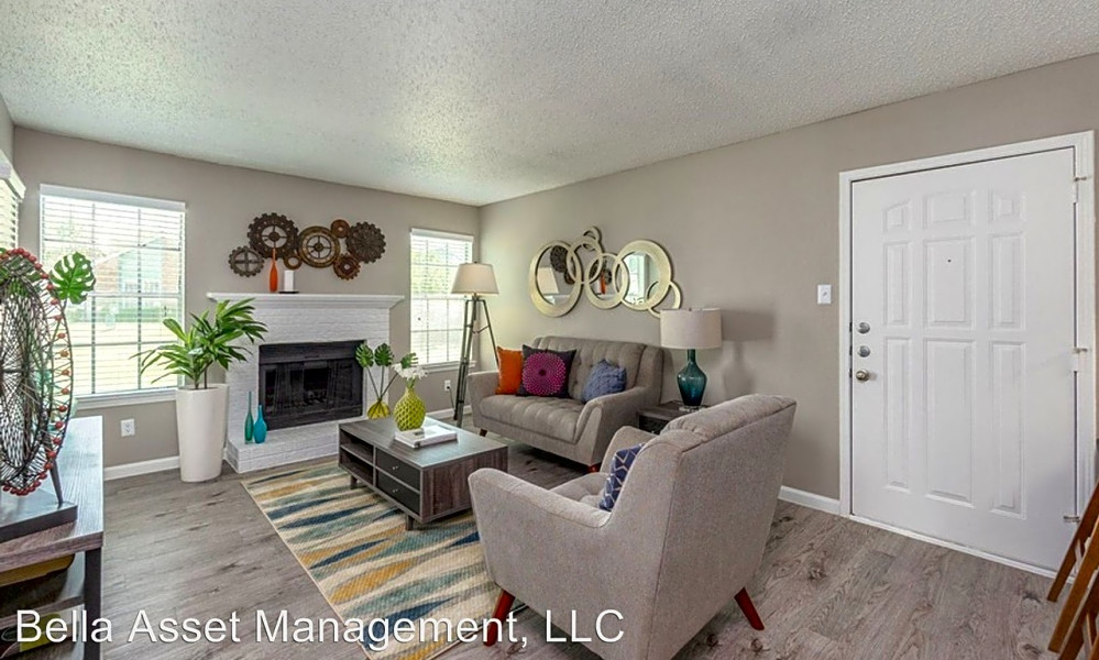 What apartments will 900 rent you in North Arlington, today?