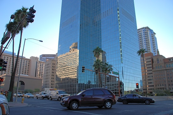 Top Phoenix news: Man shot, killed in backyard of home; hundreds protest at state Capitol; more