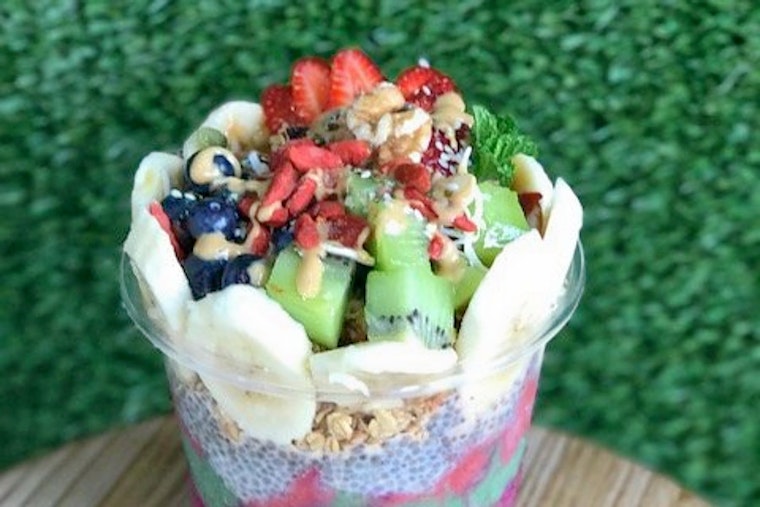 Delicious Factory brings sandwiches, smoothies and more to Newport Beach