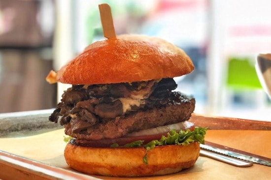 4 top spots for burgers in Austin