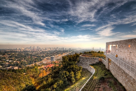 Top LA news: Quake hits View Park-Windsor Hills; suspect in custody after standoff on 91 Fwy; more
