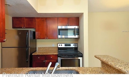 What apartments will $1,200 rent you in Florida Center North, today?