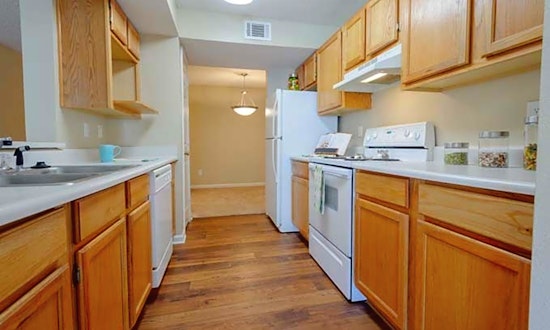 What apartments will $1,600 rent you in West Meade, right now?