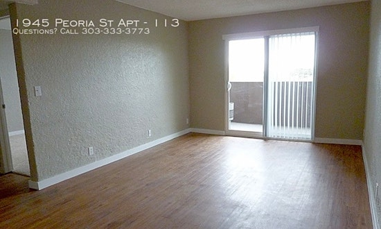 What apartments will $1,100 rent you in North Aurora, today?