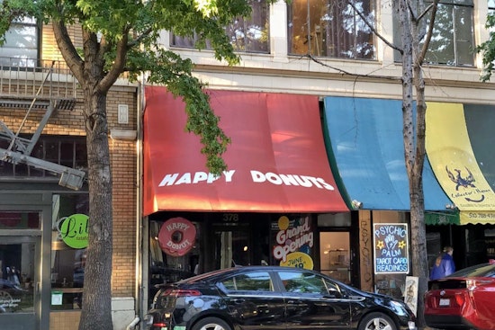 Catch a fryer: Downtown Happy Donuts opens