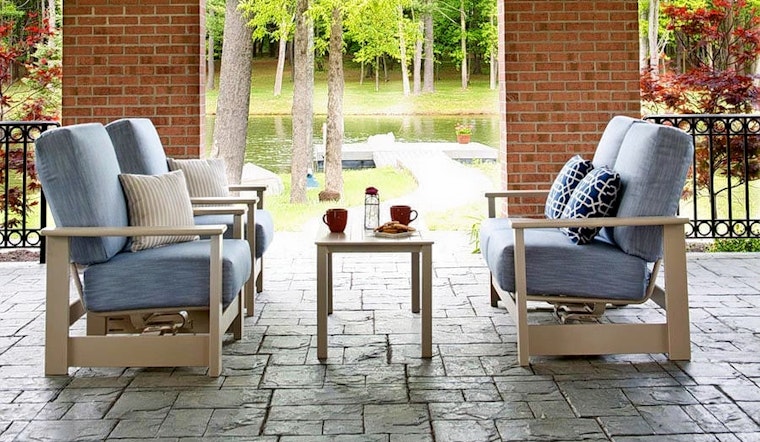 Santa Ana's top 3 outdoor furniture stores