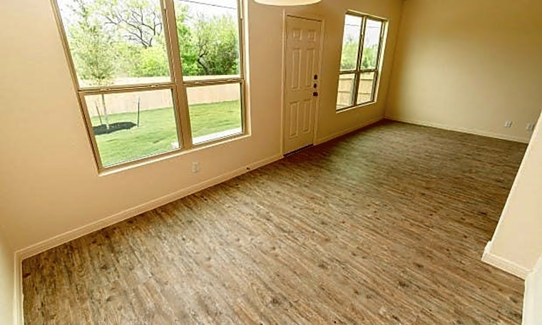 What apartments will $1,400 rent you in Hidden Cove, this month?