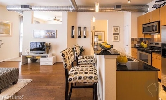 What apartments will $1,000 rent you in Eldridge, right now?