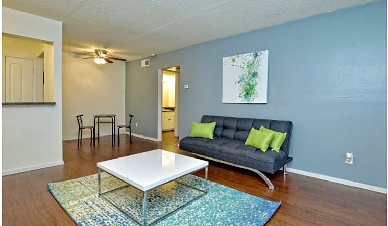 What apartments will $1,200 rent you in St. Johns, this month?