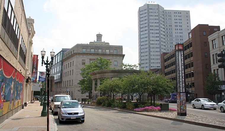 Top Worcester news: Hospital chief reports 'worst day'; outbreak at Walmart, 58 new cases; more