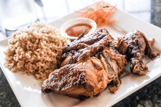 Explore the 4 top spots in Santa Ana's Santa Anita neighborhood