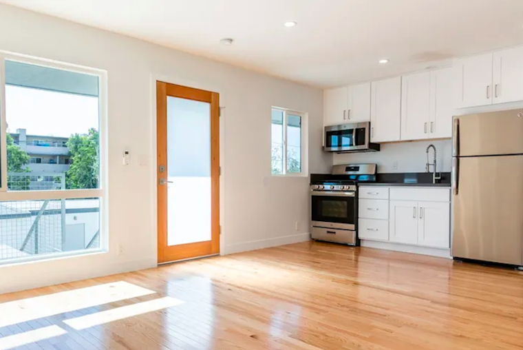 Apartments for rent in Santa Ana: What will $1,900 get you?
