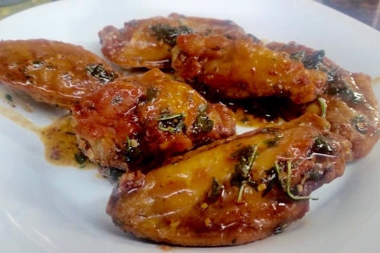 Dallas' 4 best outlets to score chicken wings on the cheap